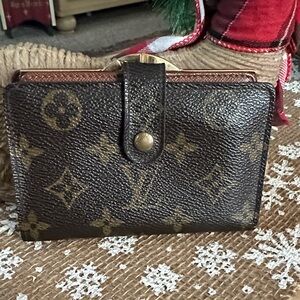 Louis Vuitton Monogram Card Holder in Brown and Gold